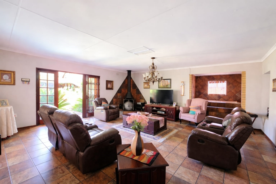 3 Bedroom Property for Sale in Vaalpark Free State